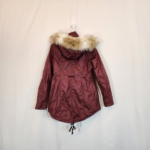 AMERICAN RAG Burgundy Red Hooded Parka Pockets Faux Fur Winter Womens Small S - Picture 3 of 12